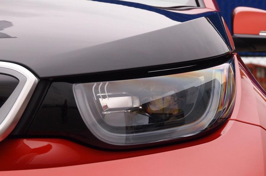  BMW i3 2014 года  (фото 239 из 240)